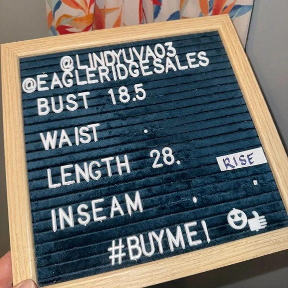 EUC Tommy Bahama 100% Silk Tropical Halter Sleeveless Blouse Size Large - Picture 6 of 6